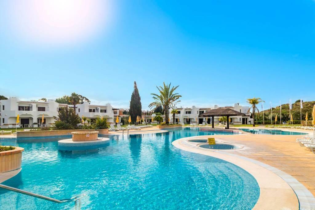 60M2 Lovely Traditional Apartment In Clube Albufeira Exteriör bild